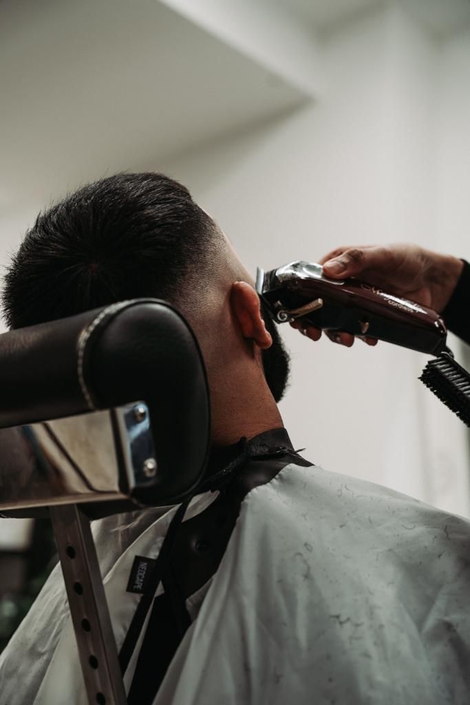A precise clipper line-up in progress at Patel & Co